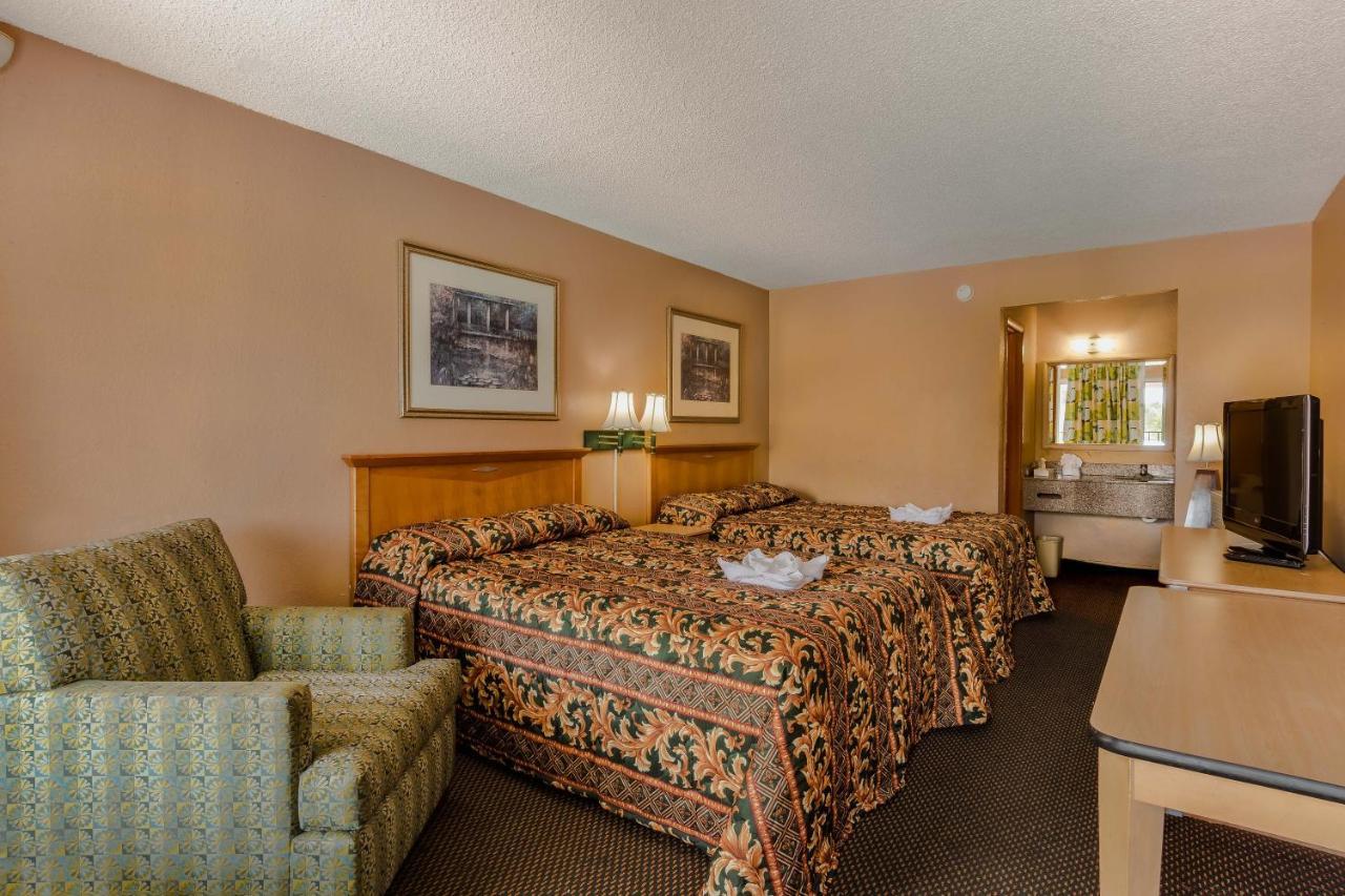 Bayside Inn Pinellas Park - Clearwater Kültér fotó