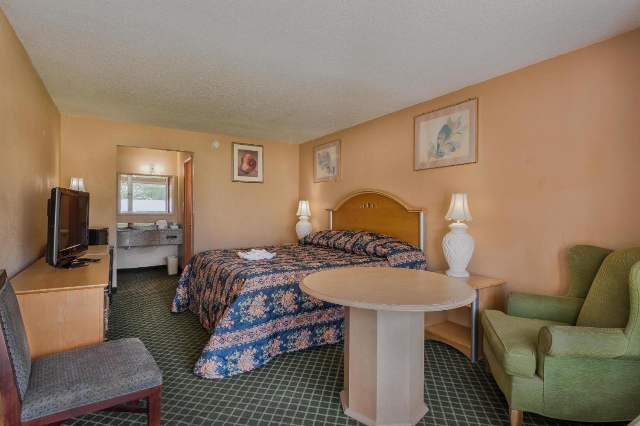 Bayside Inn Pinellas Park - Clearwater Kültér fotó