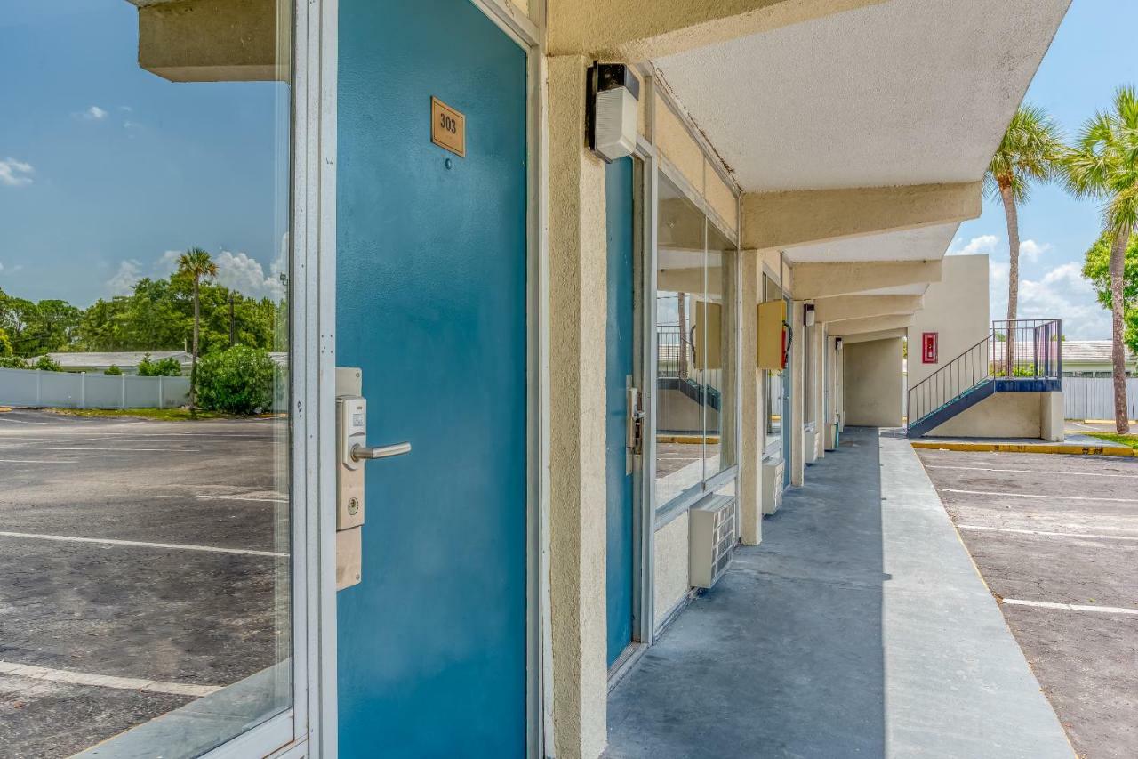 Bayside Inn Pinellas Park - Clearwater Kültér fotó